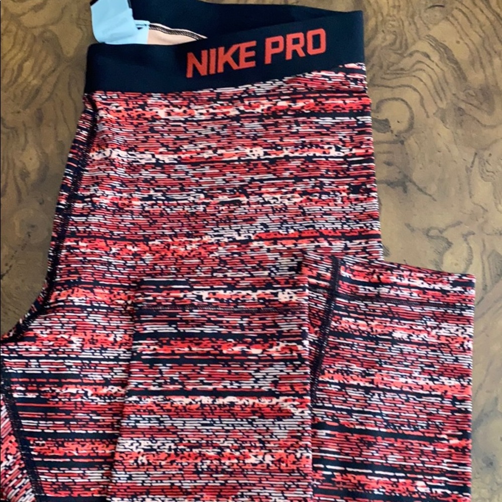 nike leggings